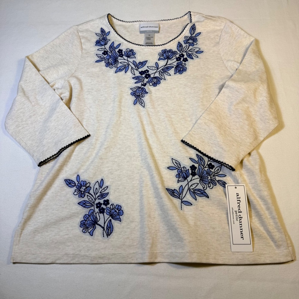 Alfred Dunner Top PM Oatmeal Blue Floral Embroidered Sequin 3/4 Sleeve 20391 MY